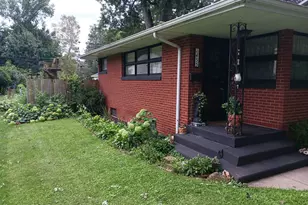 455 Ridgeland Ave, Valparaiso, IN 46385 - Photo 2