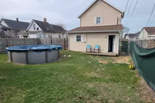 1714 Tennessee St, Michigan City, IN 46360 - Photo 14