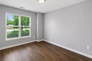 1081 Wildwood Ln, Schererville, IN 46375 - Photo 10