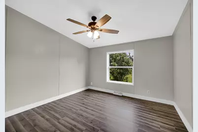 2716 E 450 S, La Porte, IN 46350 - Photo 16