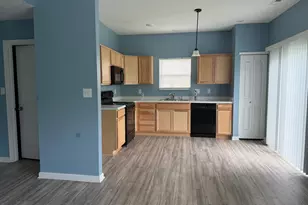 1571 N Creekwater Pass, Greenfield, IN 46140 - Photo 4