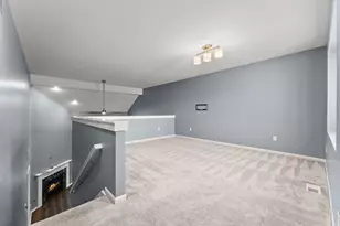 930 Cornwallis Ln, Munster, IN 46321 - Photo 18