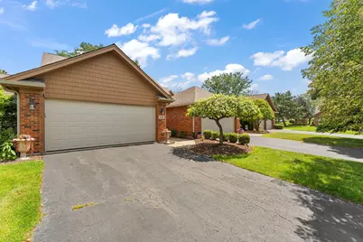 930 Cornwallis Lane, Munster, IN 46321 - Photo 2