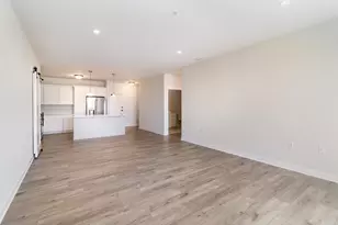 9610 N Centennial Dr, Munster, IN 46321 - Photo 6