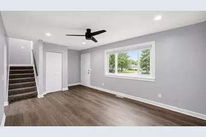 561 Eastwood Drive, Lowell, IN 46356 - Photo 6