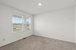 624 Ensign Pl, Hebron, IN 46341 - Photo 8