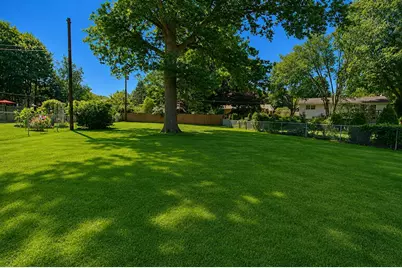 216 Lawndale Place, Michigan City, IN 46360 - Photo 28
