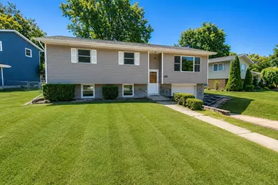 216 Lawndale Place, Michigan City, IN 46360 - Photo 1