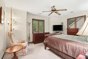 428 Pickwick Pl, Valparaiso, IN 46385 - Photo 20