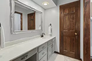 428 Pickwick Pl, Valparaiso, IN 46385 - Photo 16
