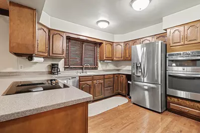 428 Pickwick Place, Valparaiso, IN 46385 - Photo 12