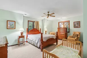 428 Pickwick Pl, Valparaiso, IN 46385 - Photo 18