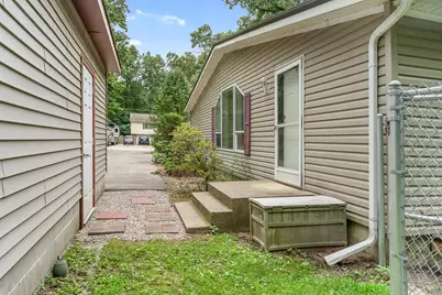 6477 N 450 W, La Porte, IN 46350 - Photo 8