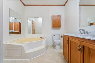 6477 N 450 W, La Porte, IN 46350 - Photo 46