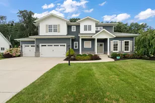 326 W Houghton Dr, Valparaiso, IN 46385 - Photo 2