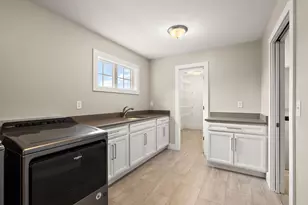 326 W Houghton Dr, Valparaiso, IN 46385 - Photo 48