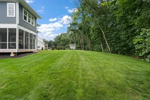 326 W Houghton Dr, Valparaiso, IN 46385 - Photo 64