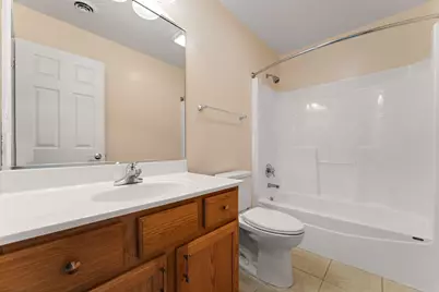 901 Veterans Lane, Crown Point, IN 46307 - Photo 22