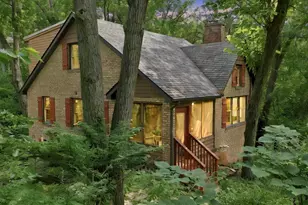 15 Lupine Ln, Portage, IN 46368 - Photo 2