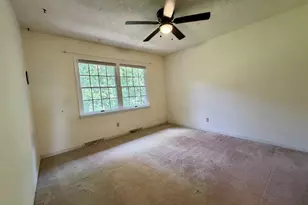 2960 Sycamore Ln, Bremen, IN 46506 - Photo 10