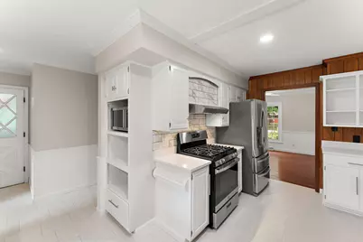 210 W 150 N, Valparaiso, IN 46385 - Photo 18