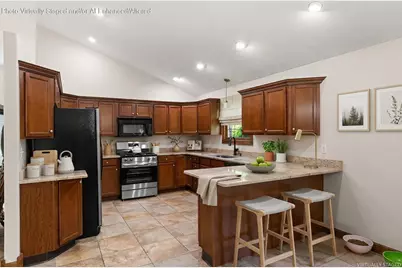 11057 Pleasant Grove Drive, Wheatfield, IN 46392 - Photo 12