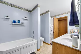 8735 E 124th Pl, Crown Point, IN 46307 - Photo 18