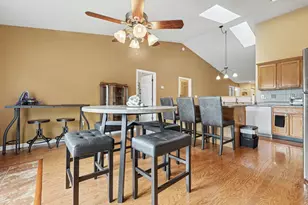 6851 Falcon Dr, Schererville, IN 46375 - Photo 10