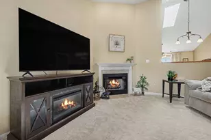 6851 Falcon Dr, Schererville, IN 46375 - Photo 8