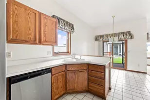 9443 Van Buren St, Crown Point, IN 46307 - Photo 14