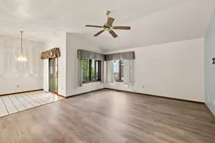 9443 Van Buren St, Crown Point, IN 46307 - Photo 4