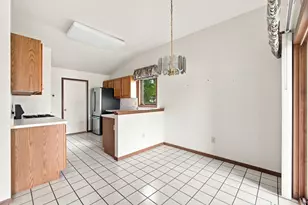 9443 Van Buren St, Crown Point, IN 46307 - Photo 14