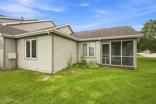 9443 Van Buren St, Crown Point, IN 46307 - Photo 28
