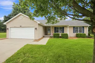 11398 N Pine Ct, Wheatfield, IN 46392 - Photo 1