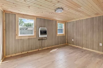4171 W 39th Avenue, Hobart, IN 46342 - Photo 14