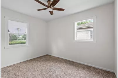 4171 W 39th Avenue, Hobart, IN 46342 - Photo 10