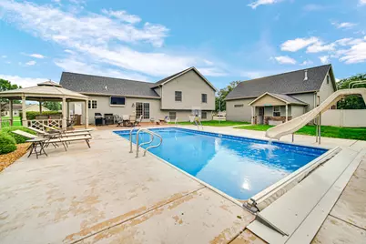 11723 N 557 E, Demotte, IN 46310 - Photo 32