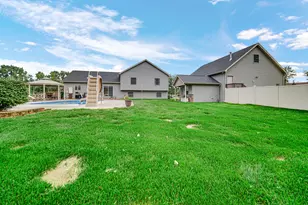 11723 N 557 E, Demotte, IN 46310 - Photo 36