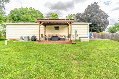 9329 W 142nd Avenue, Cedar Lake, IN 46303 - Photo 2