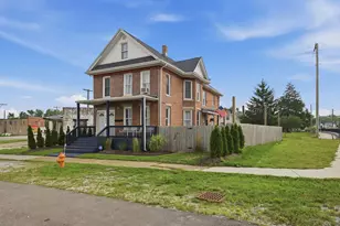 1008 Kentucky St, Michigan City, IN 46360 - Photo 2