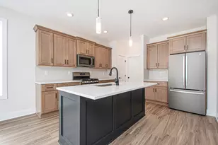 1944 Park St, La Porte, IN 46350 - Photo 6