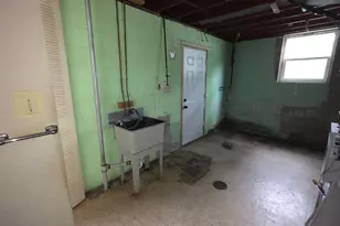 2742 Ohio St, Michigan City, IN 46360 - Photo 10