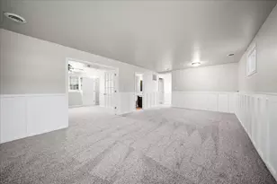 534 Robyn Rd, Valparaiso, IN 46385 - Photo 26