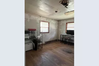 4766 Pennsylvania Street, Gary, IN 46409 - Photo 8