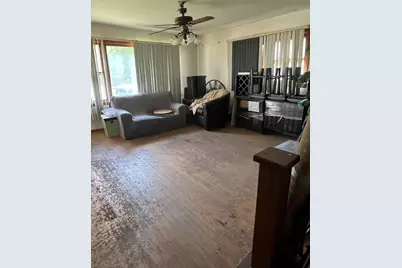 4766 Pennsylvania Street, Gary, IN 46409 - Photo 2