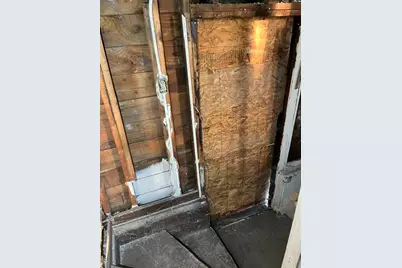 2037 Delaware Street, Gary, IN 46407 - Photo 8