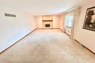 1429 Lakeview Dr, Schererville, IN 46375 - Photo 20