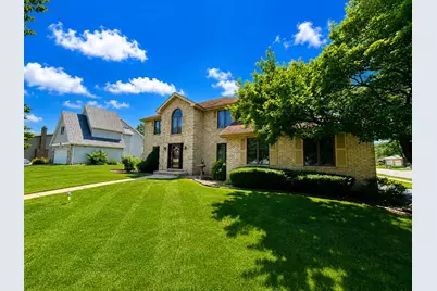 1429 Lakeview Drive, Schererville, IN 46375 - Photo 2