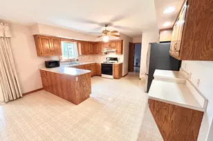 1429 Lakeview Dr, Schererville, IN 46375 - Photo 16