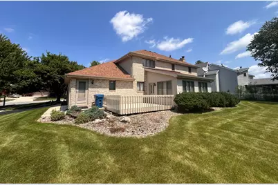 1429 Lakeview Drive, Schererville, IN 46375 - Photo 6